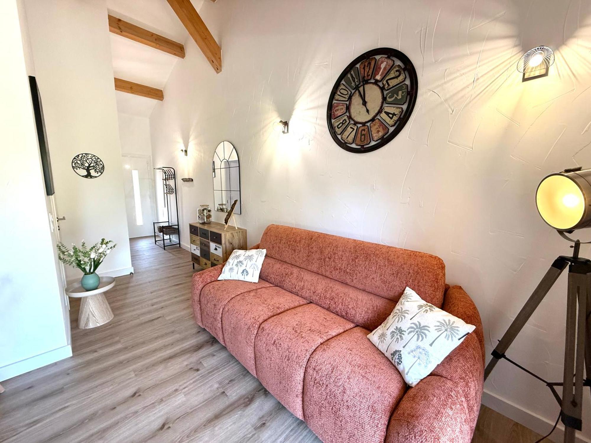 Fiori Di Cala Rossa Residence Hoteliere Lecci Bagian luar foto